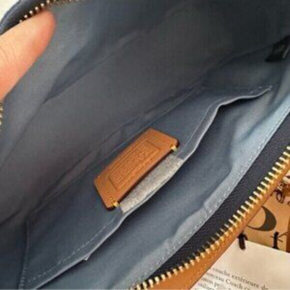 New Coach Teri Shoulder Bag In Signature Denim - Picture 2 of 5